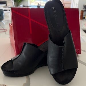 AEROSOLES Black Leather Slip-On Mules